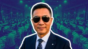 Un CEO chino reparte 180 millones de yuanes en efectivo entre sus empleados